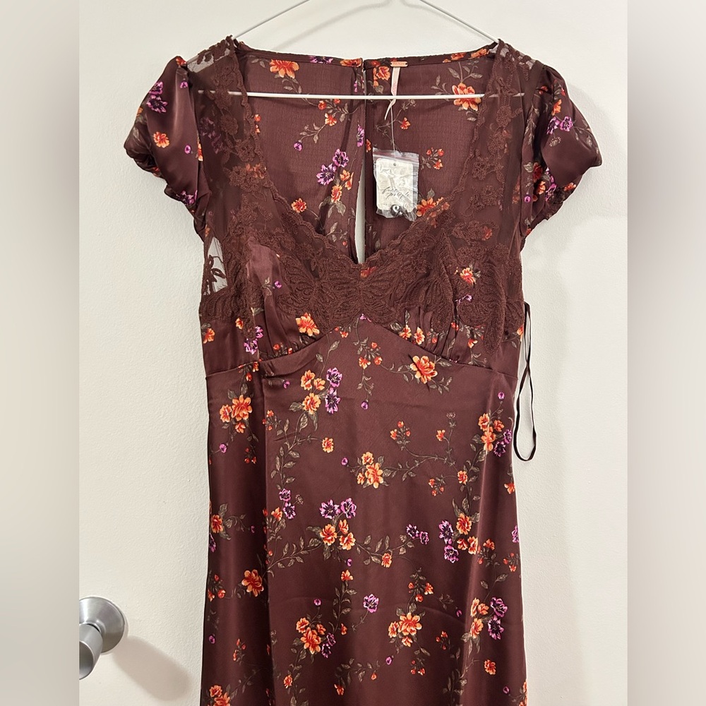 FREE PEOPLE 
Butterfly Babe Cutout Maxi Dress - Brown Combo
New with tags. - Picture 8 of 12